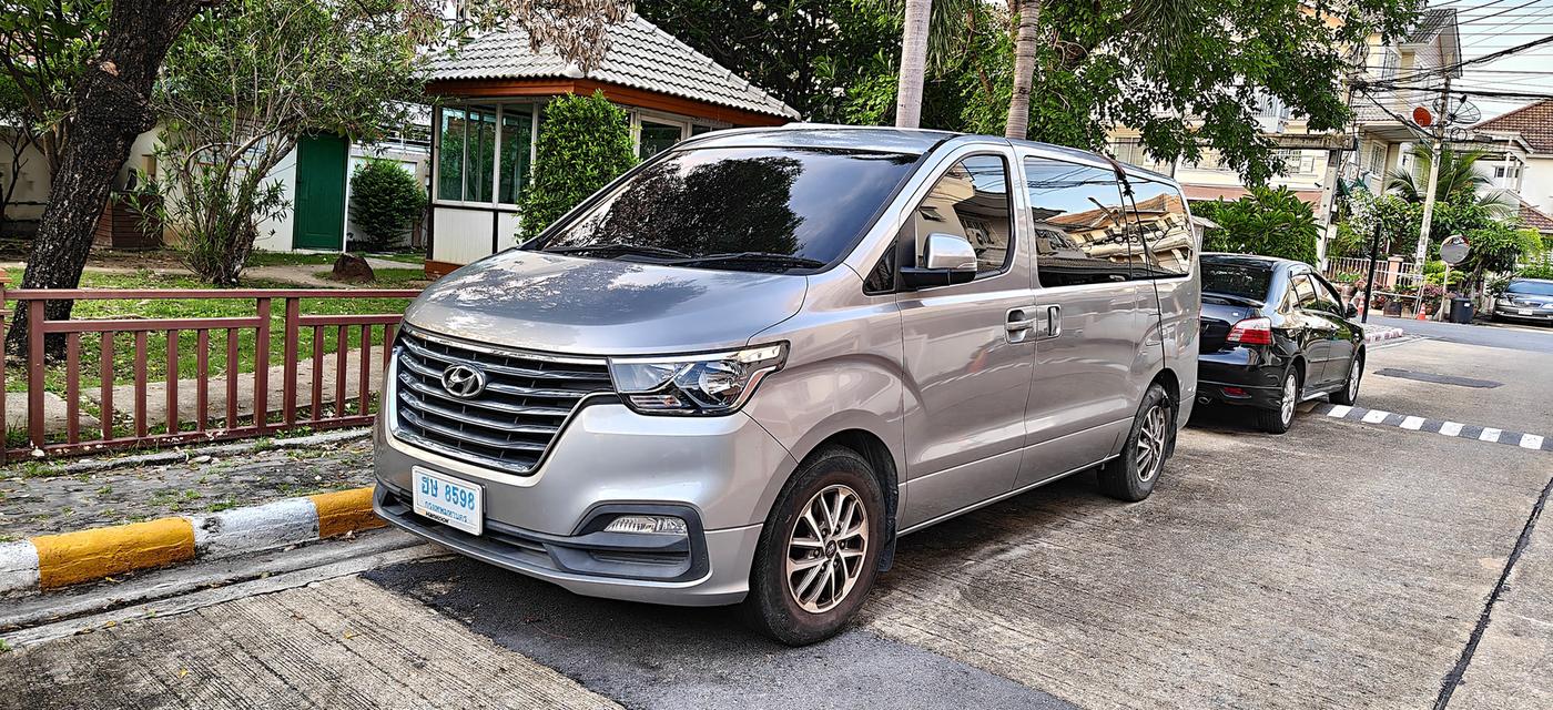 Hyundai H1 Touring 2019 ใช้น้อย ไม่เคยชน รถมือเดียว
