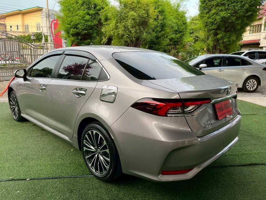 TOYOTA ALTIS 1.8 SPORT AUTO 2025 17