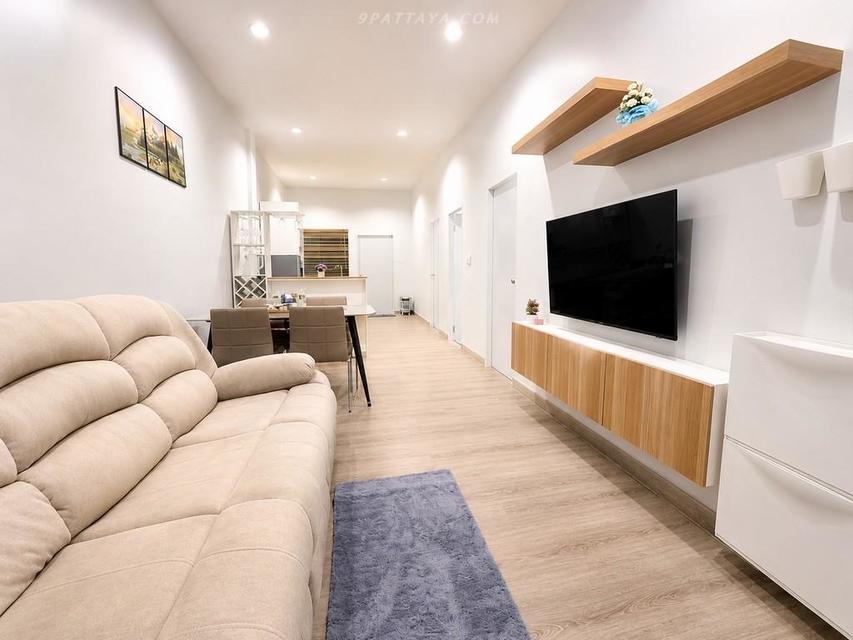 For Rent — Brand-New Corner Townhouse at Wiztown Khao TaloBrand-new townhouse, never lived in before. Fully furnished and ready to move in 2 bedrooms 5