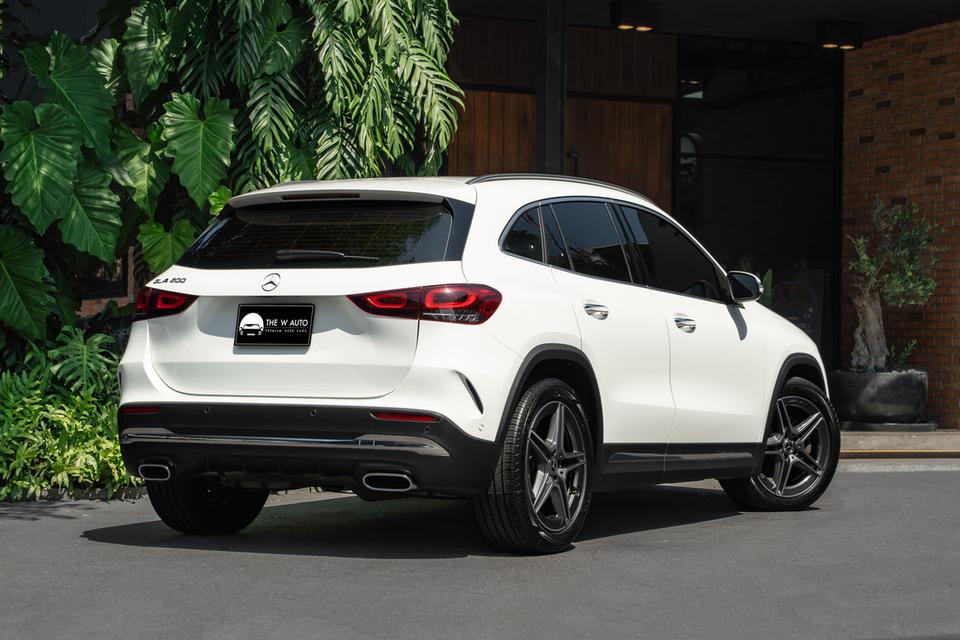 “Mercedes-Benz GLA200 AMG Dynamic“ ปี 2023 👀เข้าใหม่วันนี้! 56,xxx km. งานดี พร้อมรับกลับบ้าน! 2