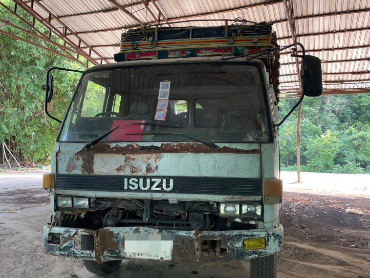 ขาย รถสิบล้อ Isuzu ปี 47