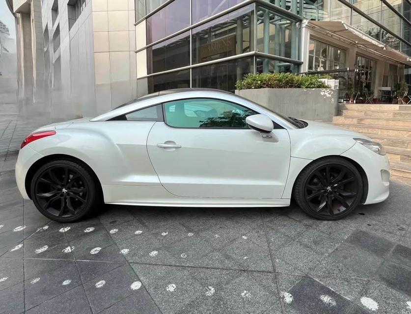 2014 Peugeot RCZ Coupe 7