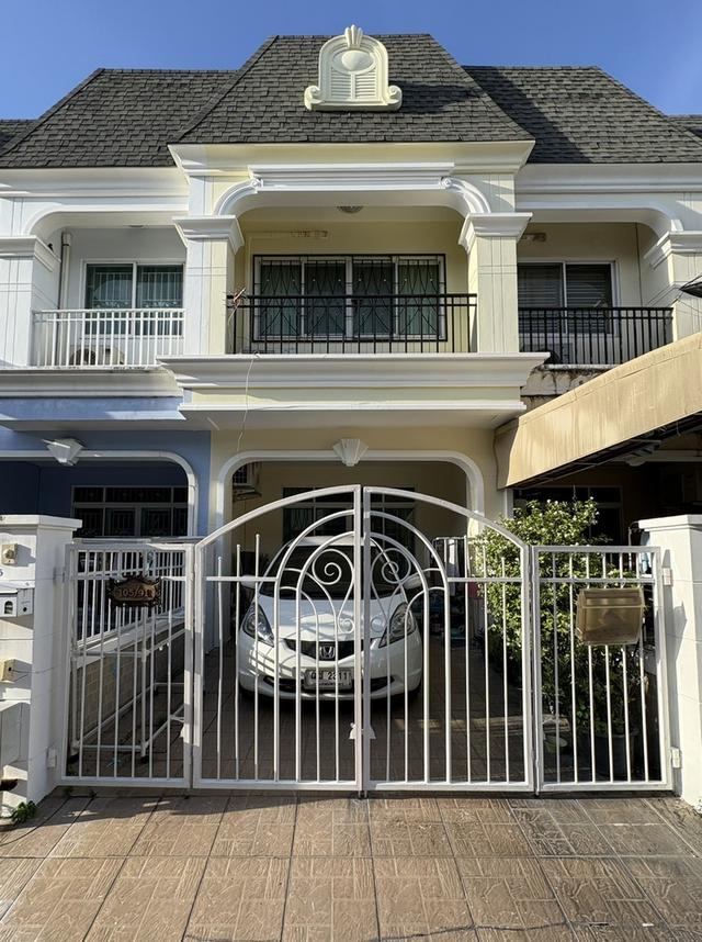 ขายบ้านทาวน์โฮมพร้อมอยู่ หมู่บ้านปริญลักษณ์ ไลท์ พระราม 5  นนทบุรี 1