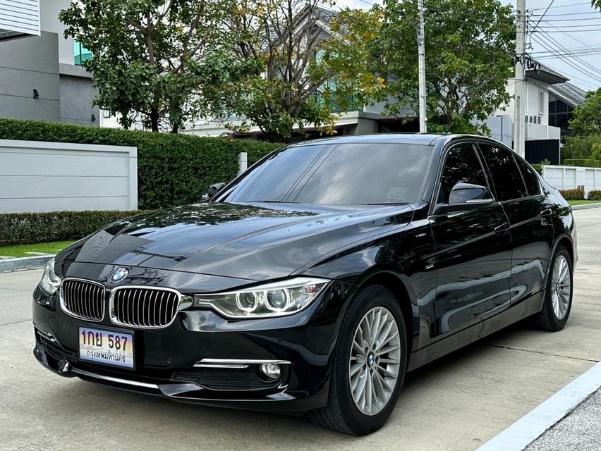 🔵⚪️ BMW 320d Luxury F30 2012 รหัส 63GR587 2