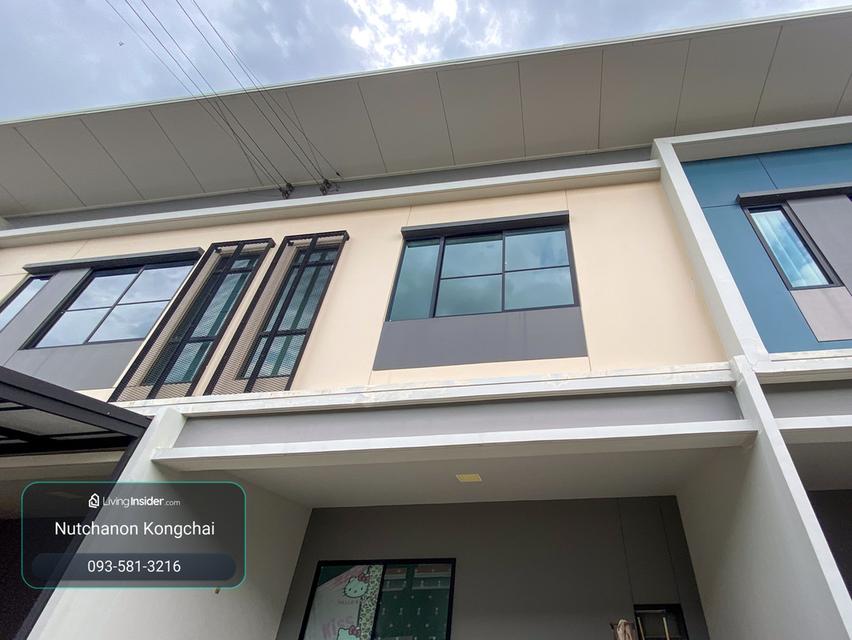 ขายทาวน์โฮม 2 ชั้น สิริ เพลส บางใหญ่ (Siri Place Bangyai)4 ห้องนอน | 3 ห้องน้ำ เพียง 2.3ลบ. 5