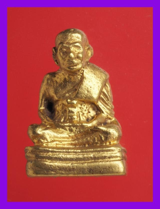 ค70.พระรูปหล่อ องค์ละ 479 บาท ส่ง EMS คะ