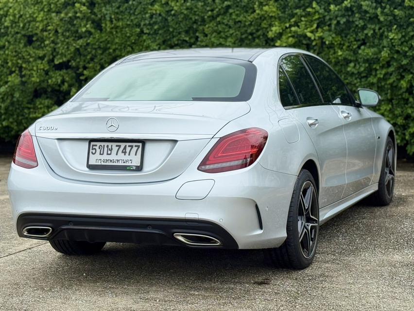 Mercedes-Benz C300e AMG Sport  (w205 ปี 2021 10