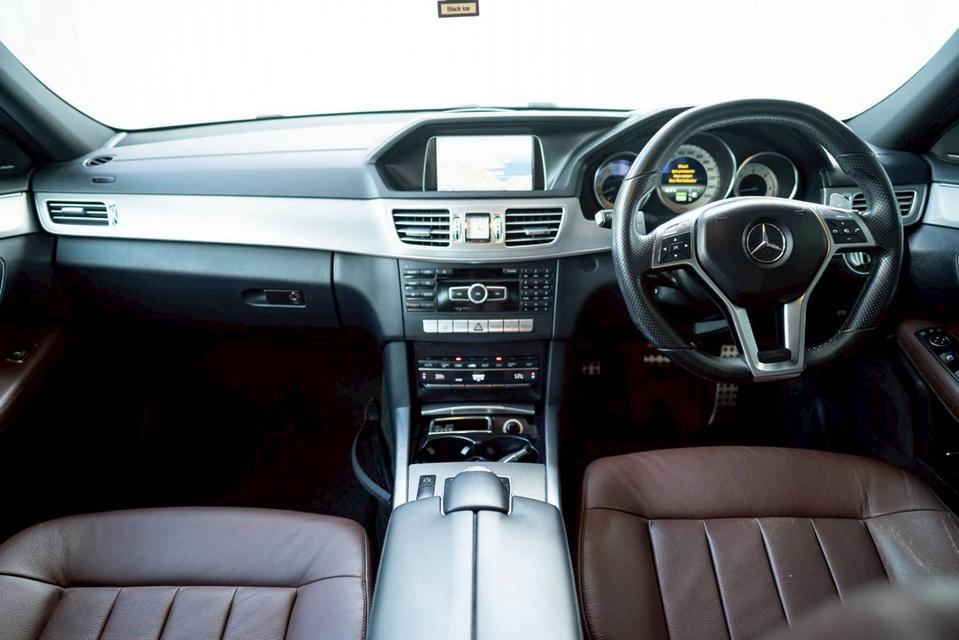 Benz E300 Bluetec Hybrid ปี15 10