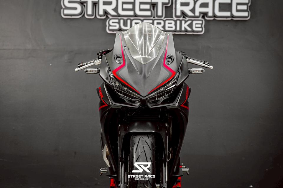 HONDA CBR500R 2020 สีดำแดง รูปที่ 3