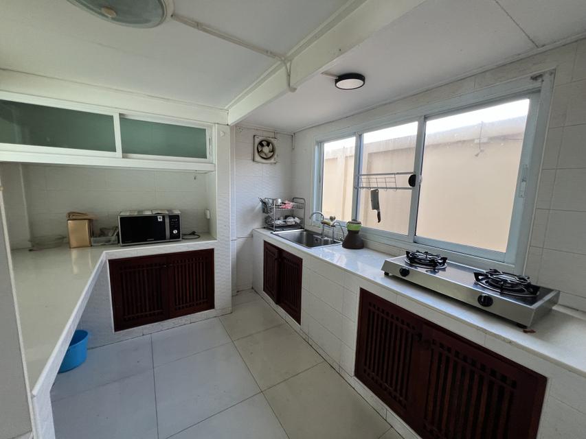 ให้เช่าบ้าน 2ชั้น ติดแม่น้ำเจ้าพระยา บรรยากาศดี วิวเจดีย์เอียง ปากเกร็ด 5