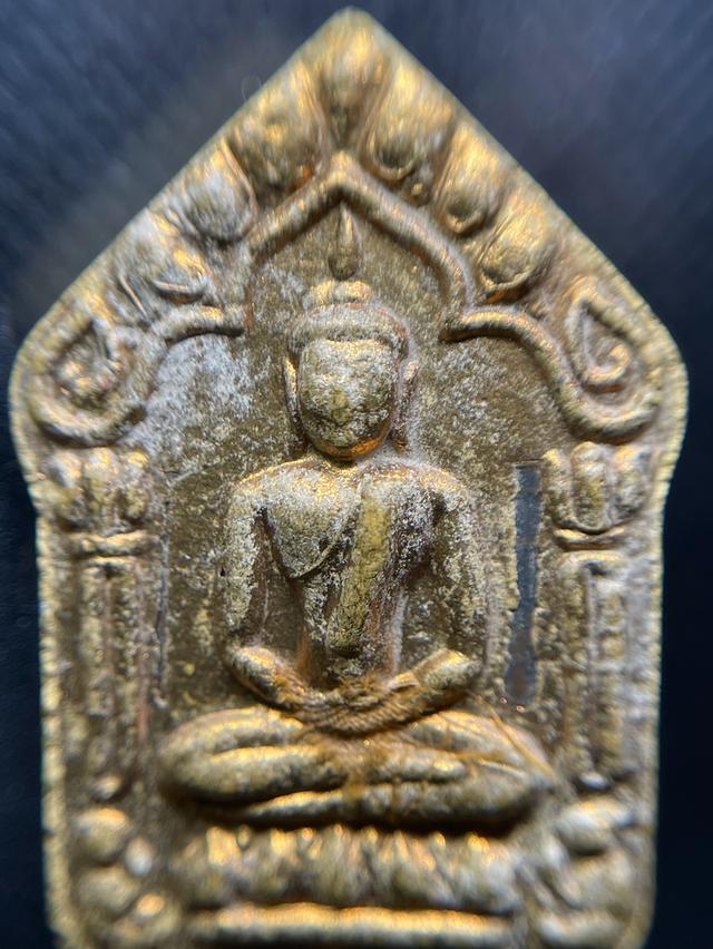 พระขุนแผนผงพรายกุมาร หลวงปู่ทิม วัดละหารไร่ ปี15 บล็อกแรก เนื้อว่านดอกทอง รูปที่ 11