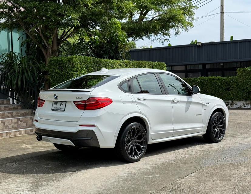 2017 BMW X4 MSPORT ( B47 ) รถวิ่งน้อยเพียง 60,000 กม รถเข้าศูนย์ตามระยะ รถไม่เคยมีอุบัติเหตุ ยางใหม่พึ่งเปลี่ยนครับ