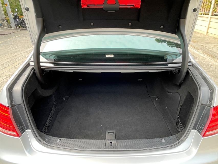 Mercedes-Benz E300 2.2 Bluetec Hybrid AMG Dynamic ปี 2013 รูปที่ 13