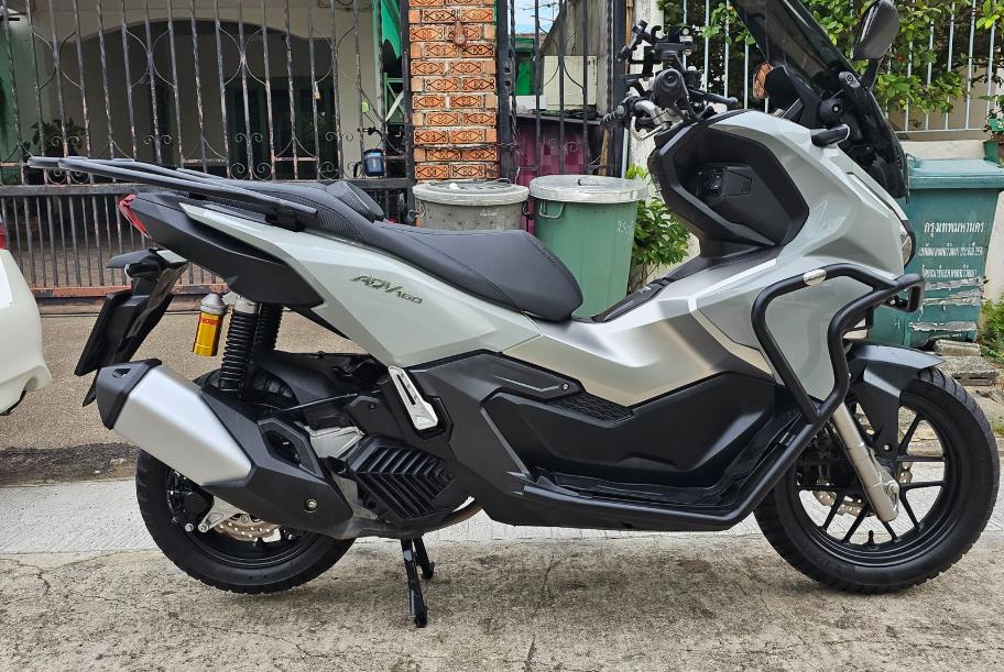 ขาย Honda ADV160 สภาพดีเยี่ยม 2