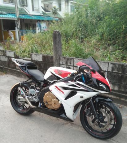 ปล่อยขาย Honda CBR400 