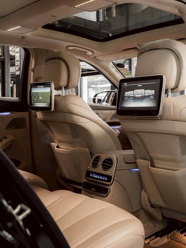 รหัสรถ 67GG7337 2017 BENZ S500e Exclusive Premium สีดำ  11