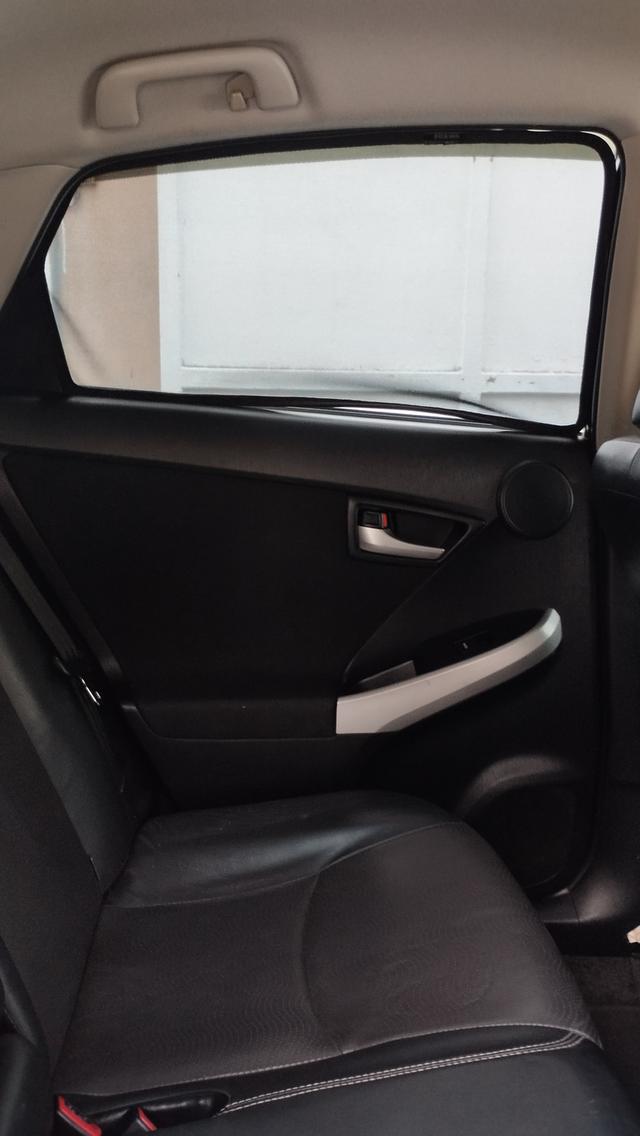 Toyota Prius 1.8 TRD Sportivo 2013 รูปที่ 19