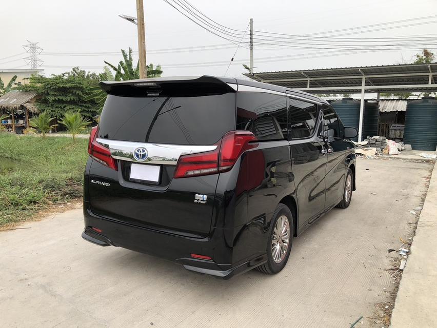 Toyota ALPHARD 2.5 HYBRID 2019 2