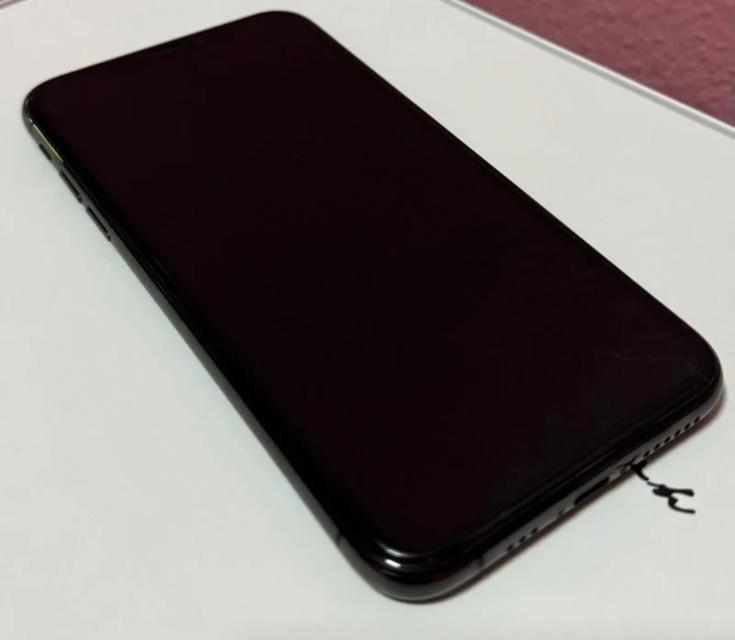 ไอโฟน XS สีดำ 512 GB 4