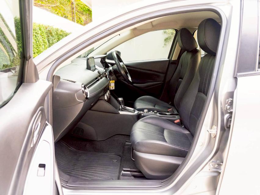 Mazda 2 1.3 High Connect ปี 2019 14
