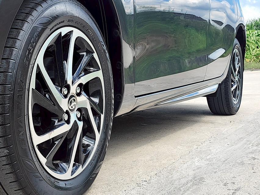 Toyota Yaris 1.2Sport ปี22 17