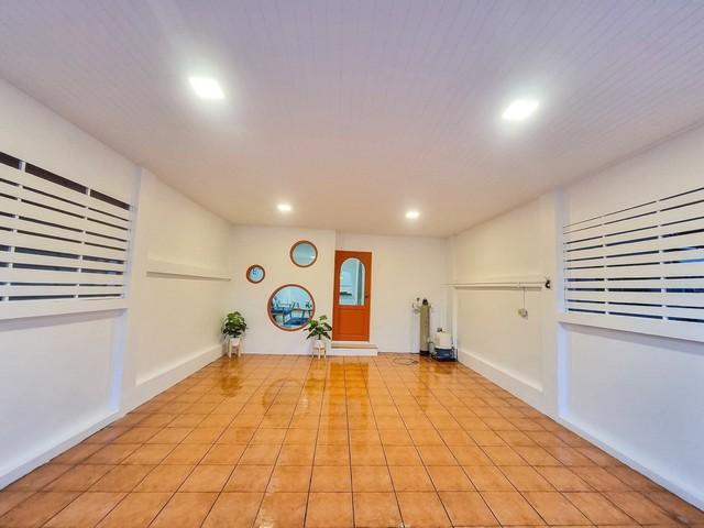 ขายทาวน์เฮ้าส์เมืองชลบุรี ม.แพนนาเซียวิลเลจ ต.สำนักบก อ.เมืองชลบุรี บ้านสวยพร้อมเข้าอยู่ ขายขาดทุน ลดราคา 7