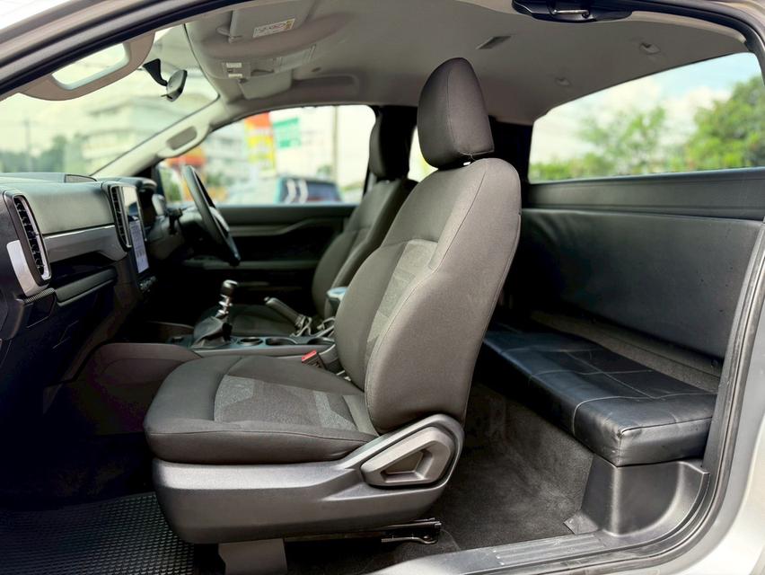 ปี 2022 FORD RANGER, 2.0 TURBO XLTโฉม HI-RIDER OPEN CAB สีเทา เกียร์ธรรมดา 8