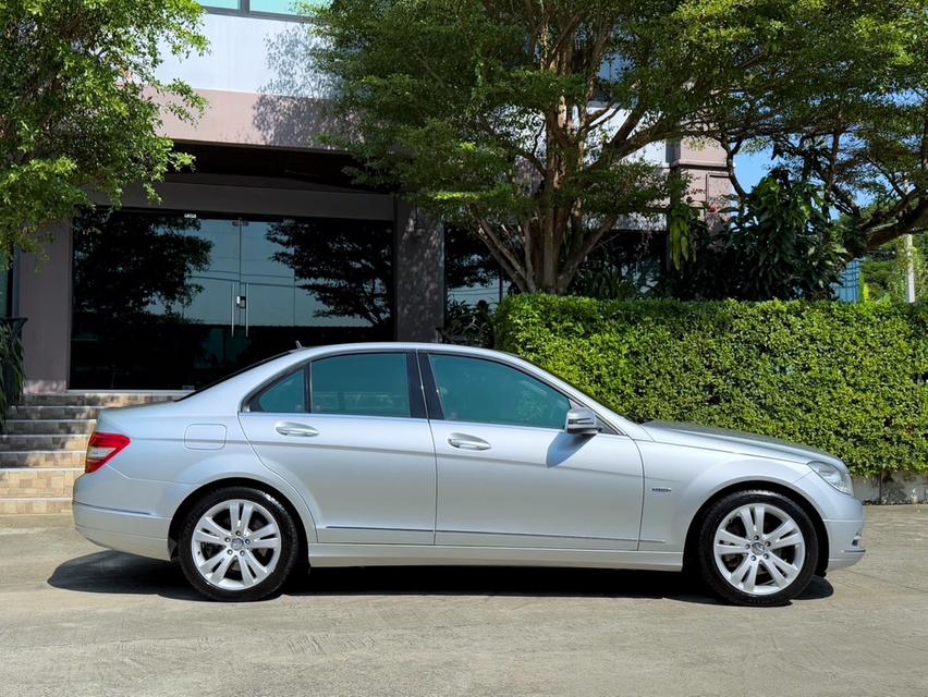 2011 BENZ C CLASS C200 CGI รถมือเดียวออกป้ายแดง รถวิ่งน้อย ประวัติศูนย์ครบ ไม่เคยมีอุบัติเหตุครับ 2