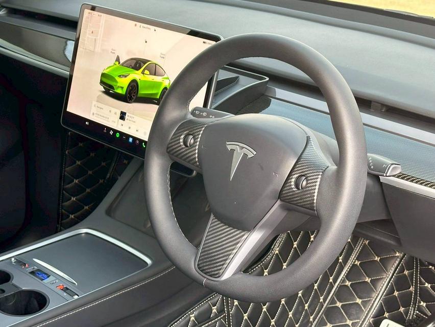 Tesla Model Y Performance ปี 2023 รูปที่ 13