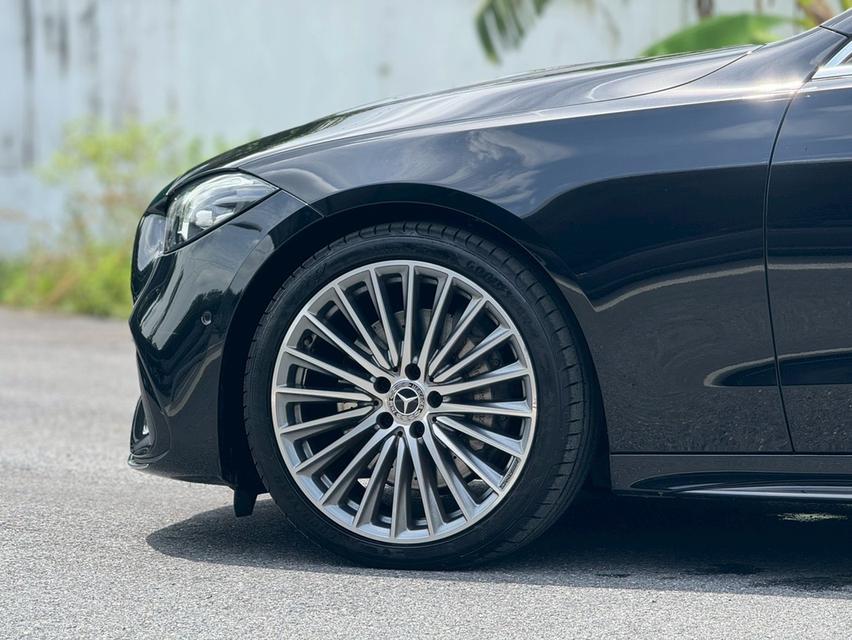 Mercedes Benz C220d AMG (W206) ปี 2022 รถสวย สภาพดี 9