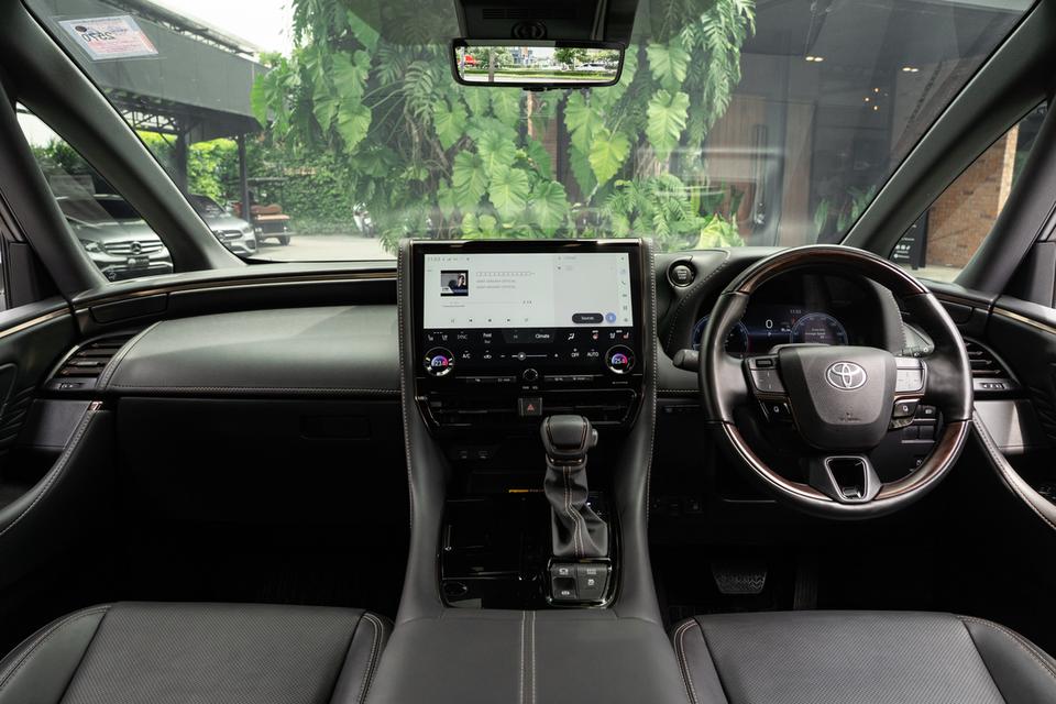 “Toyota Alphard 2.5Z 2WD” ปี 2024 รูปที่ 5