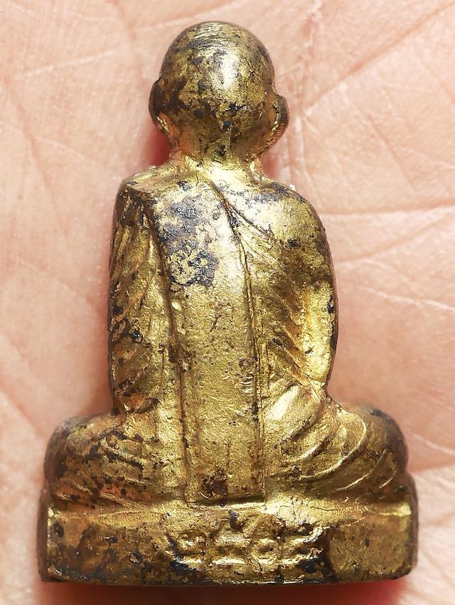 พระรูปเหมือนปั๊ม รุ่นแรก พระครูวิบูลวชิรธรรม หลวงพ่อสว่าง วัดท่าพุทรา ปี 2508 ...สวยแชมป์ รูปที่ 8