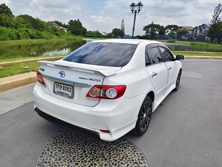 2013 Toyota Altis 1.6 AT เบนซิน รถบ้านประหยัดมาก รูปย่อยที่ 2