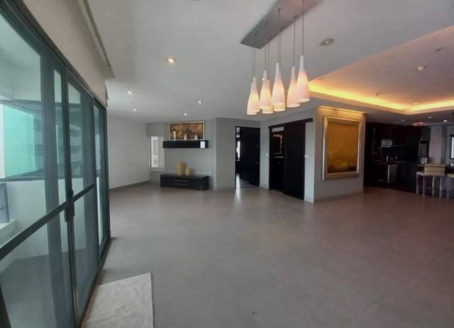 ขายคอนโด 3 ห้องนอน Sathorn Garden Condominium พื้นที่ 230 ตร.ม. ชั้น 32 วิวสวนลุมพินี ใจกลางสาทร 5