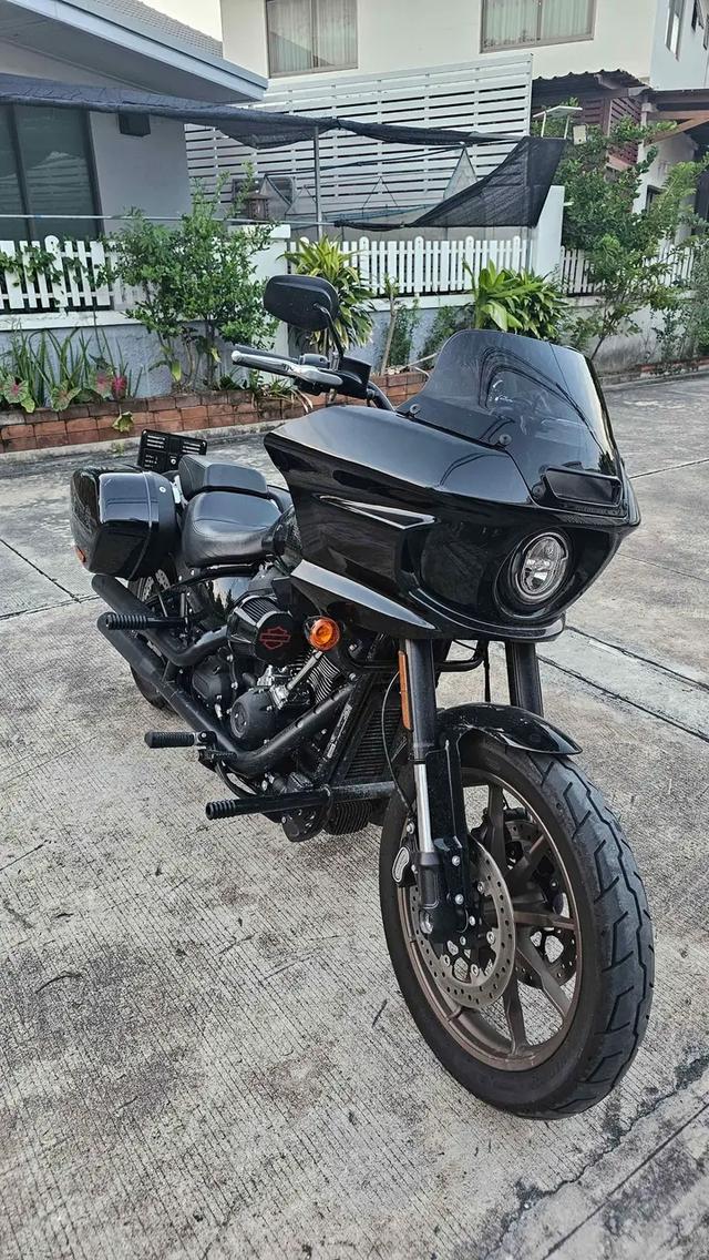 รถบ้านราคาเบาๆ  Harley Davidson Sport Glide