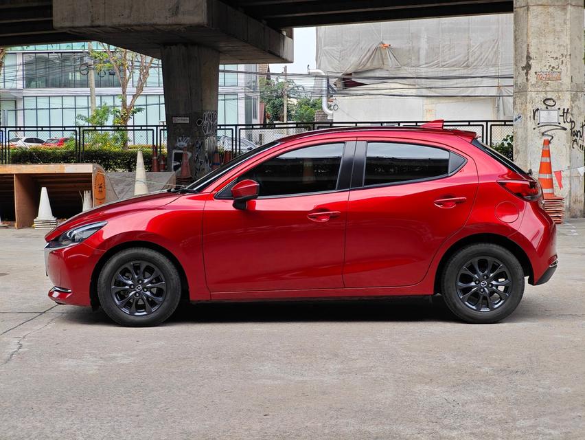 Mazda-2 1.3 S Leather Sport ปี 2020 3