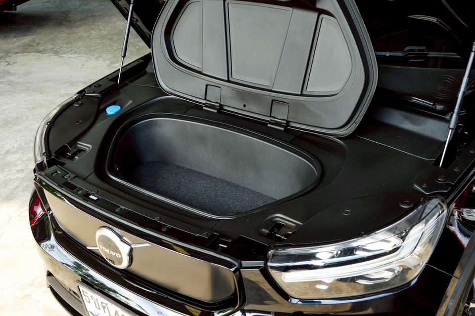 รหัสรถ CBL4221 VOLVO XC40 Recharge Pure Electric Twin Motor AT 2023 รูปที่ 4