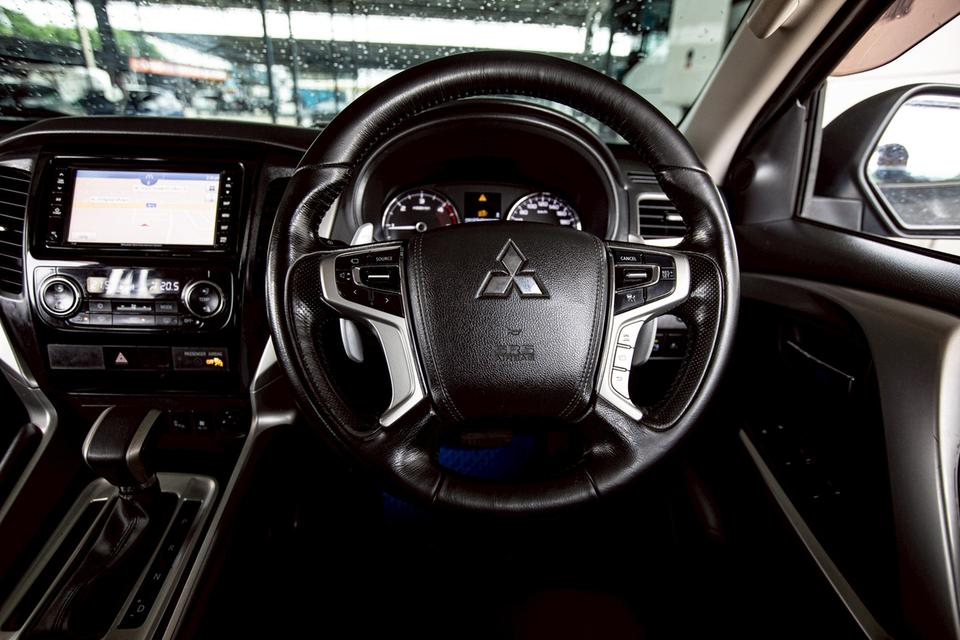 MITSUBISHI PAJERO SPORT 2.4 GT Premium ปี 2019 สีเทา มือเดียวป้ายแดง 16