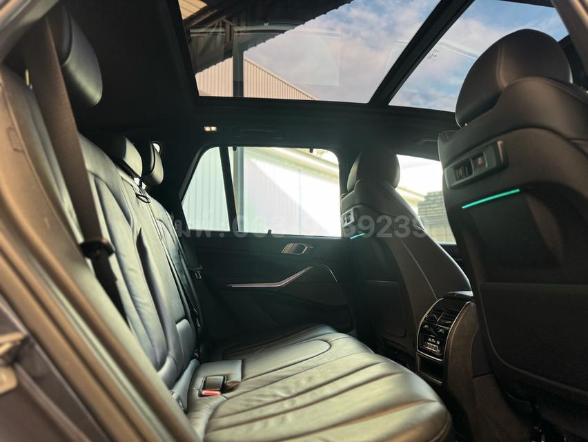 2020 BMW X5 45e M Sport 7