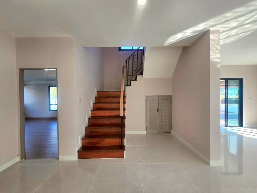 ขายบ้านมือสองตกแต่งใหม่ คุณภาพแบรนด์ LH โครงการ ชลลดา บางบัวทอง(Chonlada Bangbuathong) ใกล้เซ็นทรัลเวสต์เกต และรถไฟฟ้าสายสีม่วงสถานีบางพลู 13