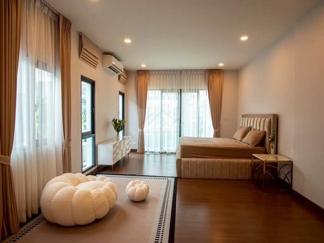 ให้เช่าบ้านเดี่ยวหรู 2 ชั้น 76 ตรว 315 ตรม. 4 ห้องนอน The City Bangna ใกล้เมกะบางนา อยู่ถนนเมน ใกล้สวน 3