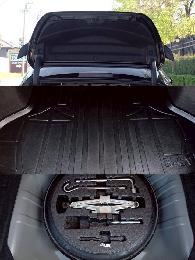 รหัสรถ KN1932 HONDA CIVIC รุ่น TURBO RS รูปที่ 18