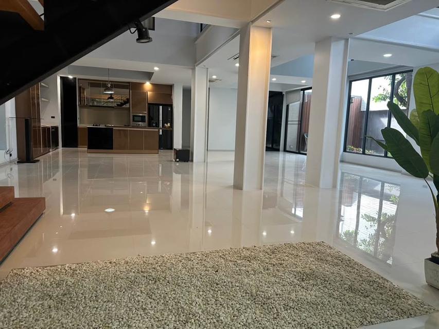 Luxury detached house with private pool for sale, Sukhumvit 71/26. 19
