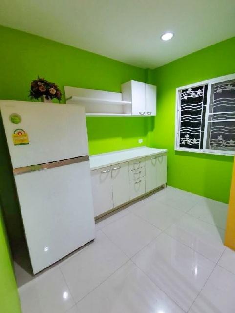ให้เช่าทาวน์โฮม 18 ตร.วา.220 ตร.ม. 3ชั้น MRTแคราย 1.4 กม.3นอน 4น้ำ MRTสนามบินน้ำ 1.1กม.พร้อมเฟอร์ 4แอร์ เดอะมอลล์ งามวงศ 3