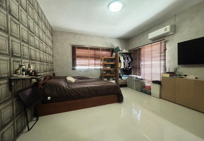 ขายบ้านเดี่ยว หมู่บ้านพาเพลิน บางขุนเทียน-ชายทะเล เนื้อที่ 54 ตร.ว. 1 ชั้น 3 นอน 2 น้ำ 6