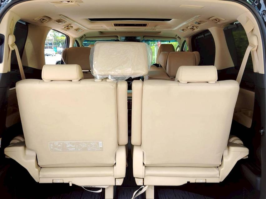 TOYOTA​ ALPHARD​ 2.5​ HYBRID สีดำ ปี 2021 15
