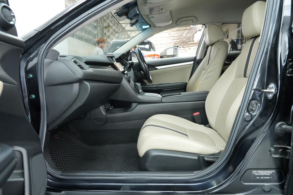 2021 HONDA CIVIC FC 1.8 EL i-VTEC สีดำ | เลขไมล์แท้ 64890 กม. 15