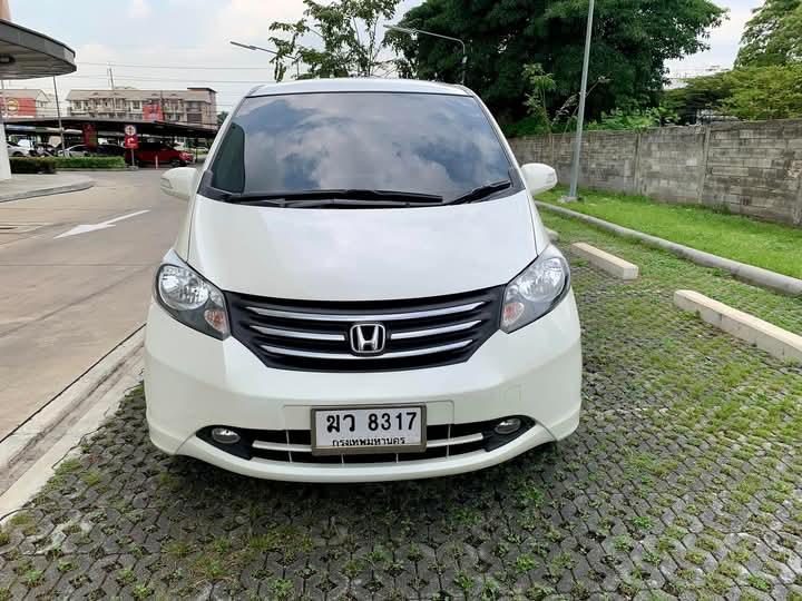 Honda Freed สภาพดีมาก 3