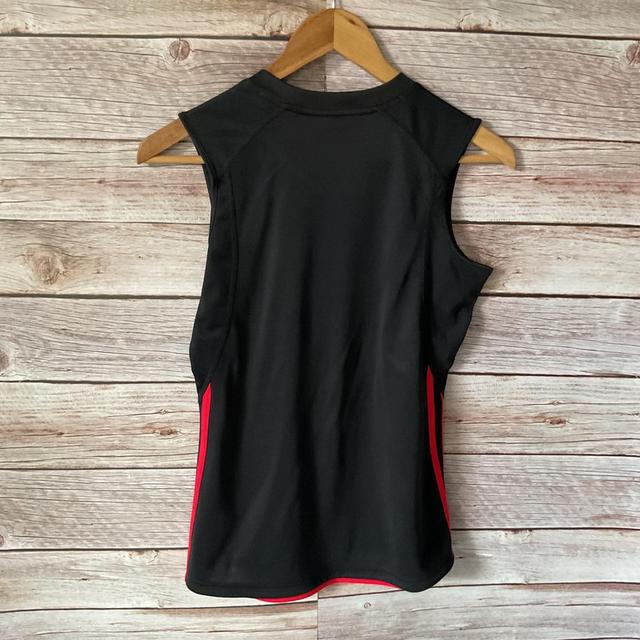 adidas เสื้อกีฬามือสองของแท้ รูปที่ 2