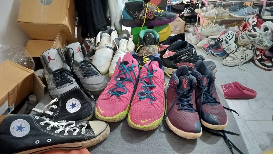 รองเท้ามือ2 3